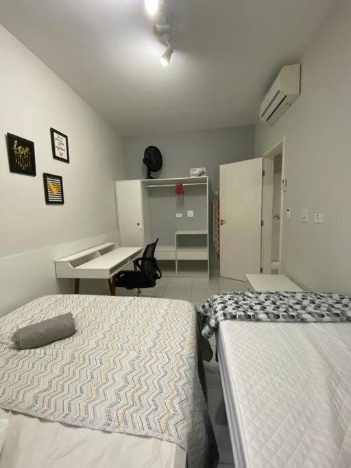 Aconchegante No Itagua, Ar Nos 2 Quartos Apartamento *