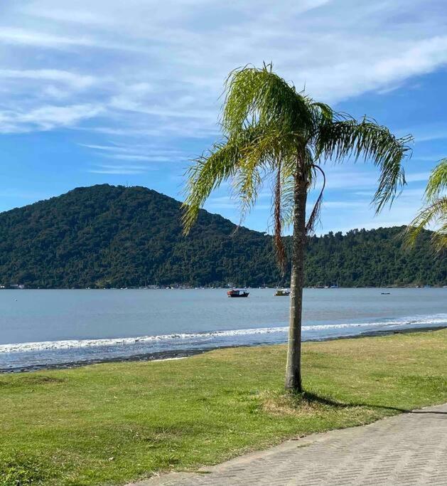 Aconchegante No Itagua, Ar Nos 2 Quartos Apartamento Ubatuba