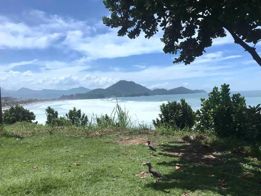 Apartamento Aconchegante No Itagua, Ar Nos 2 Quartos *
